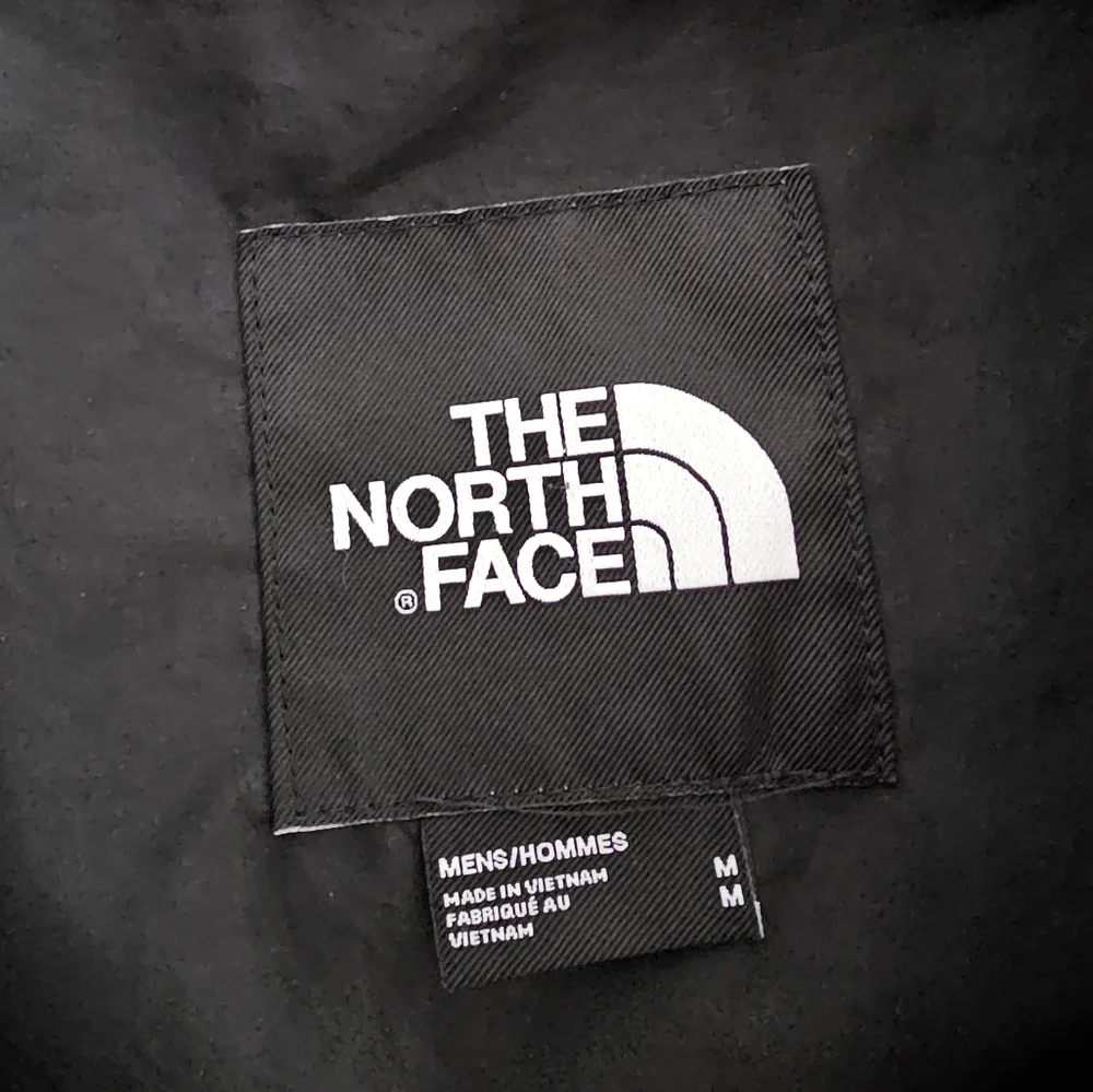 The North Face Mens Jacket Size M. - Picture 3 of 4
